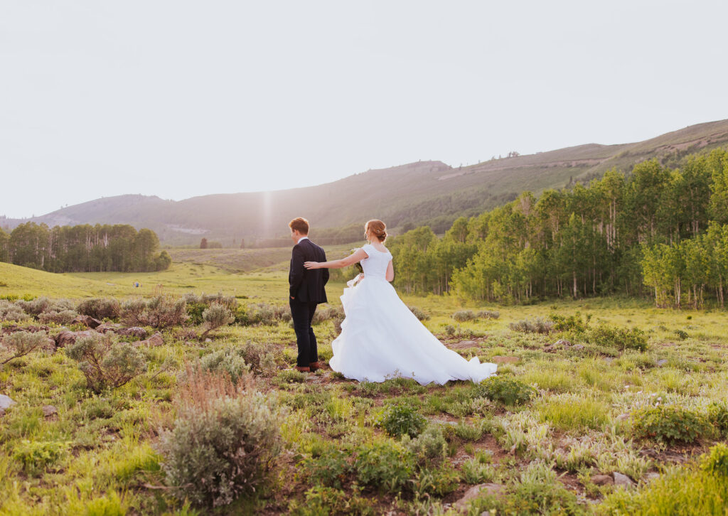 Bride and groom have first look at Guardsman's Pass in Park City