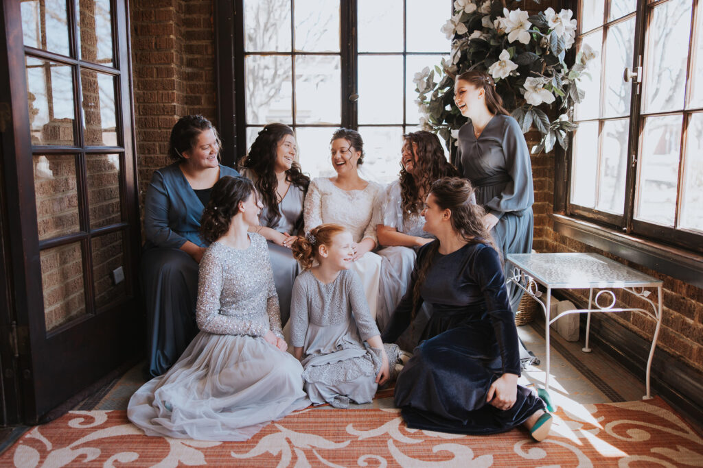 Wedding party color palette idea